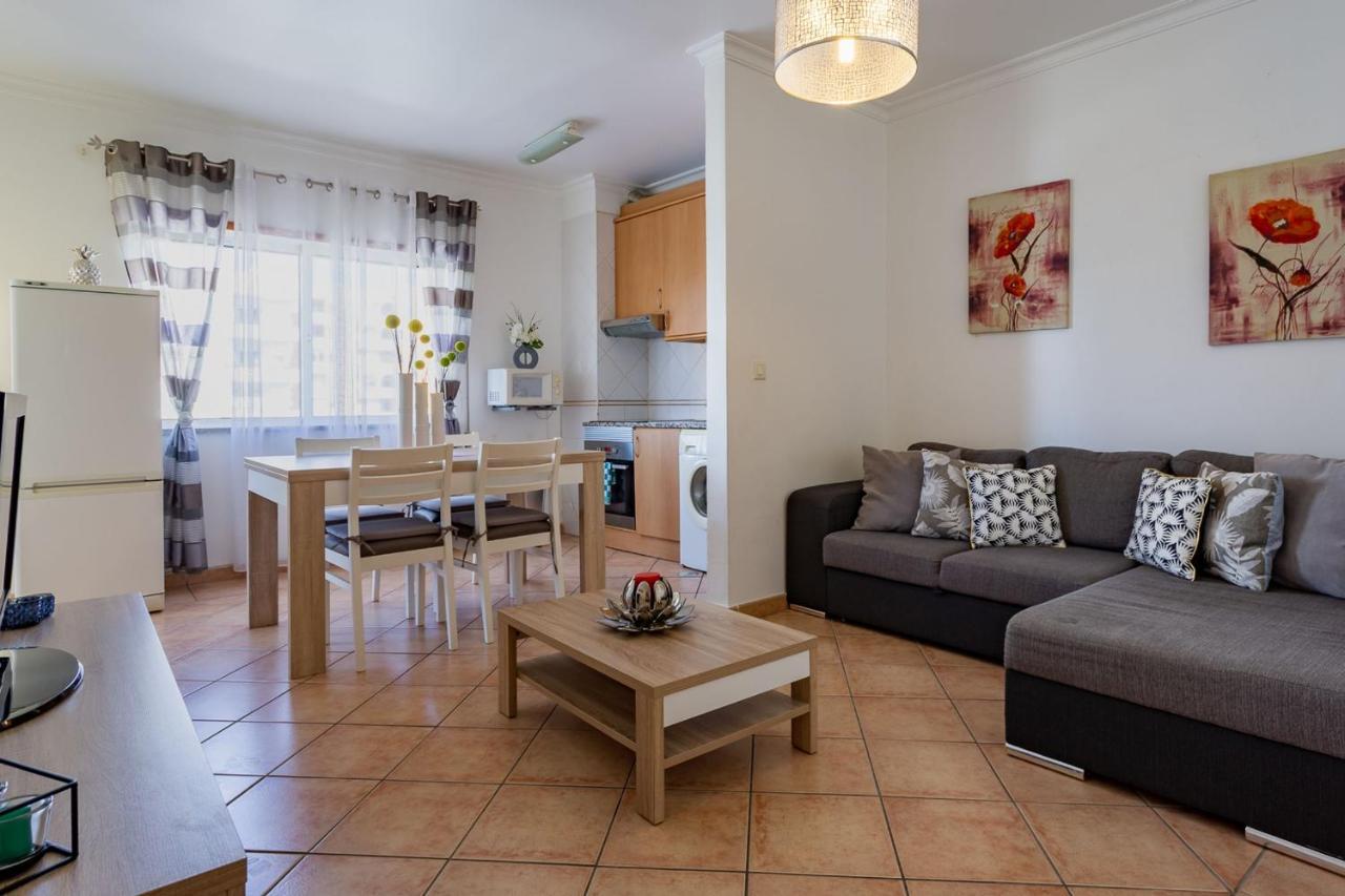 Light & Comfy Apartment W/ Pool & Balcony By Lovelystay Portimão Exterior foto