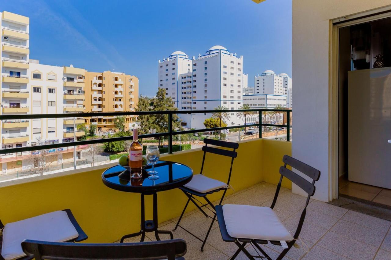 Light & Comfy Apartment W/ Pool & Balcony By Lovelystay Portimão Exterior foto